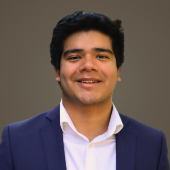 Tomas Headshot